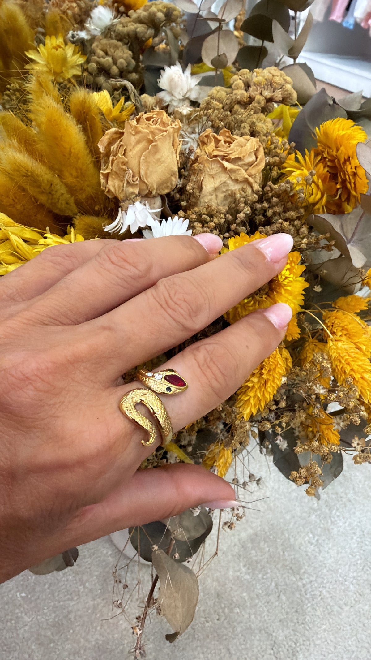 Anillo Cleopatra de Kartana, detalle