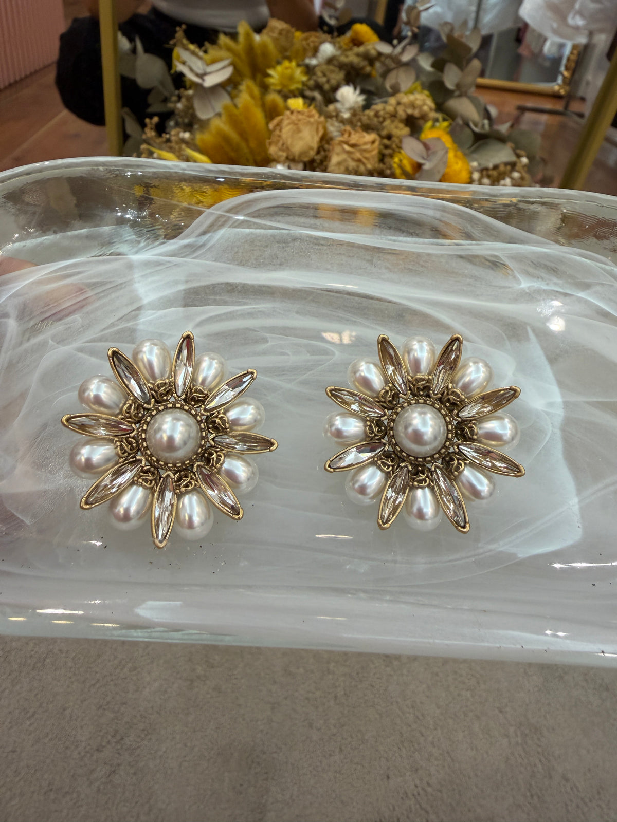 Pendientes Flor Perla Bianca