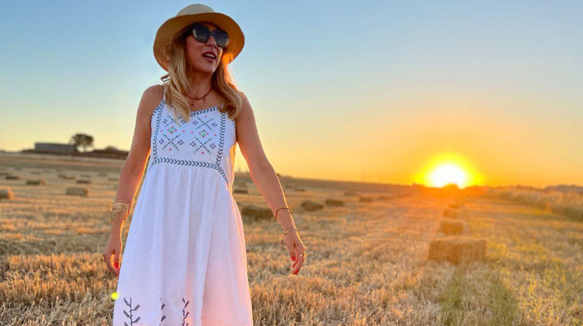 Escaparate de moda femenina, joyería y complementos Kartana