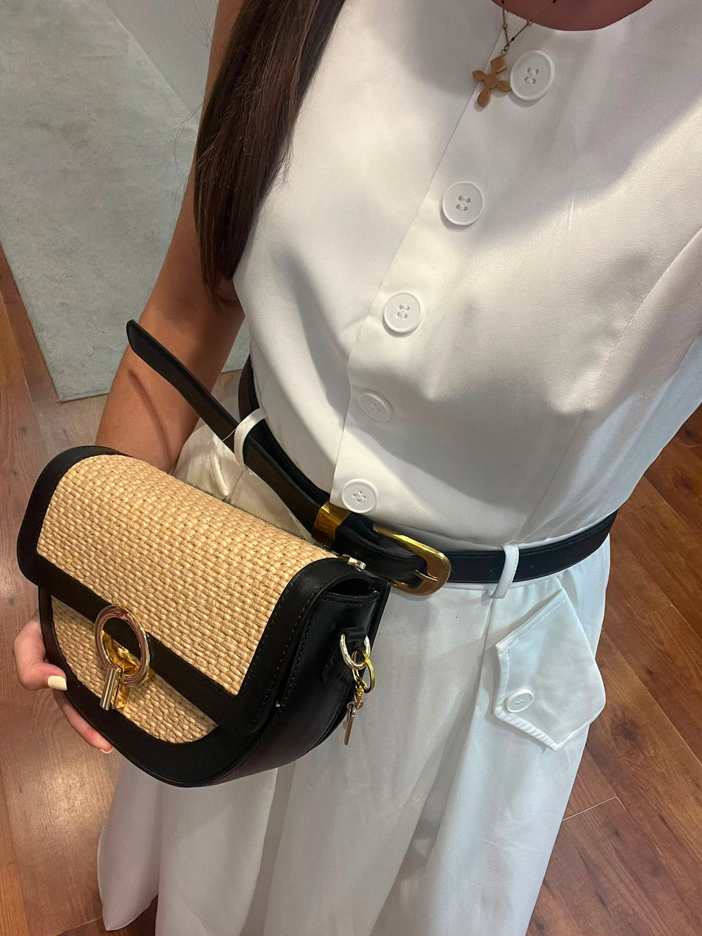 Bolso Nácar de Kartana, vista principal