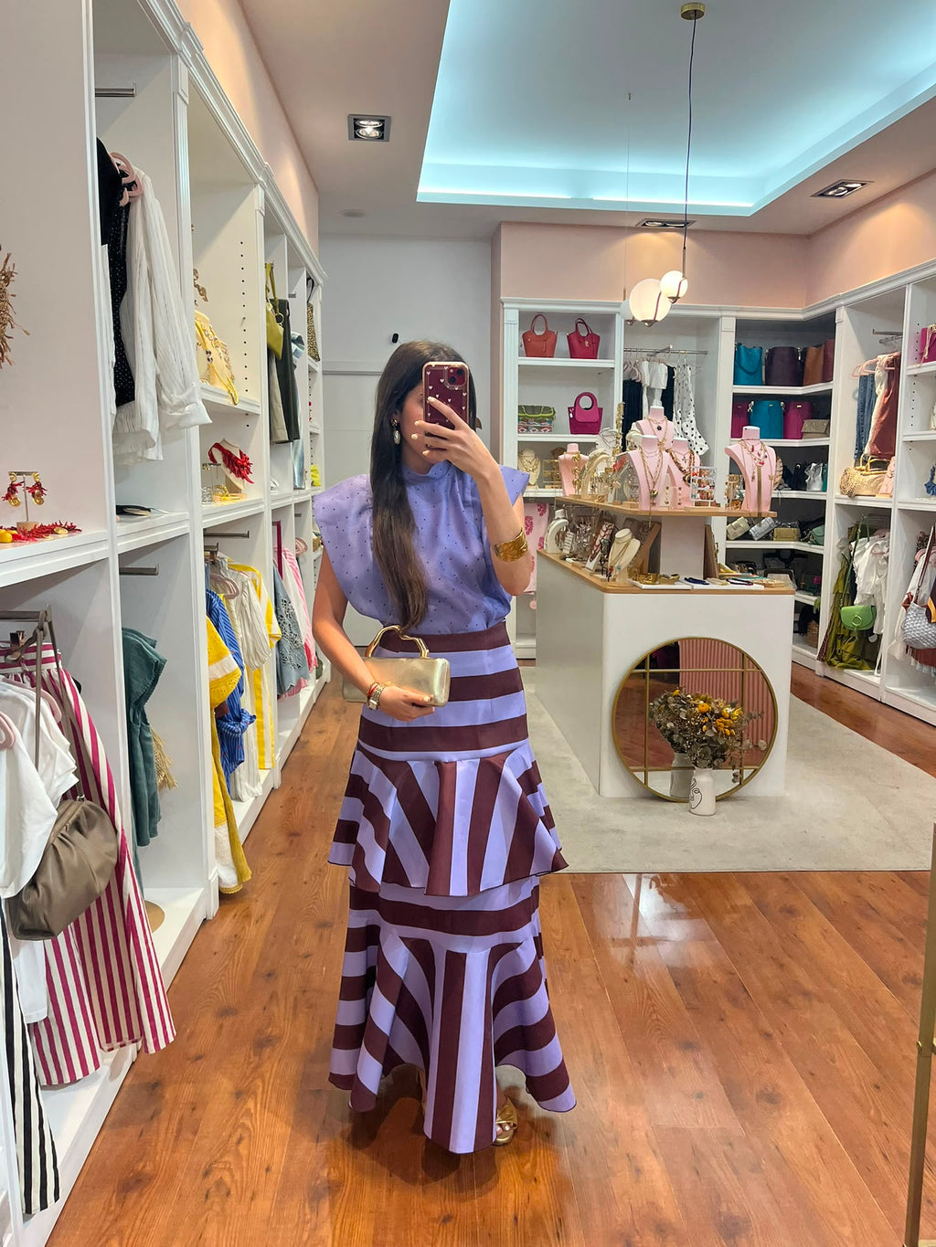 vestido Conjunto Lavanda de Kartana, vista lateral
