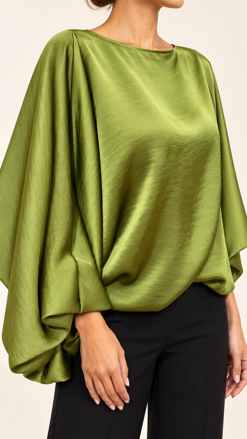 Blusa Satinada Tipo Capa Talla Única