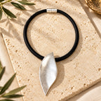 Choker Hoja