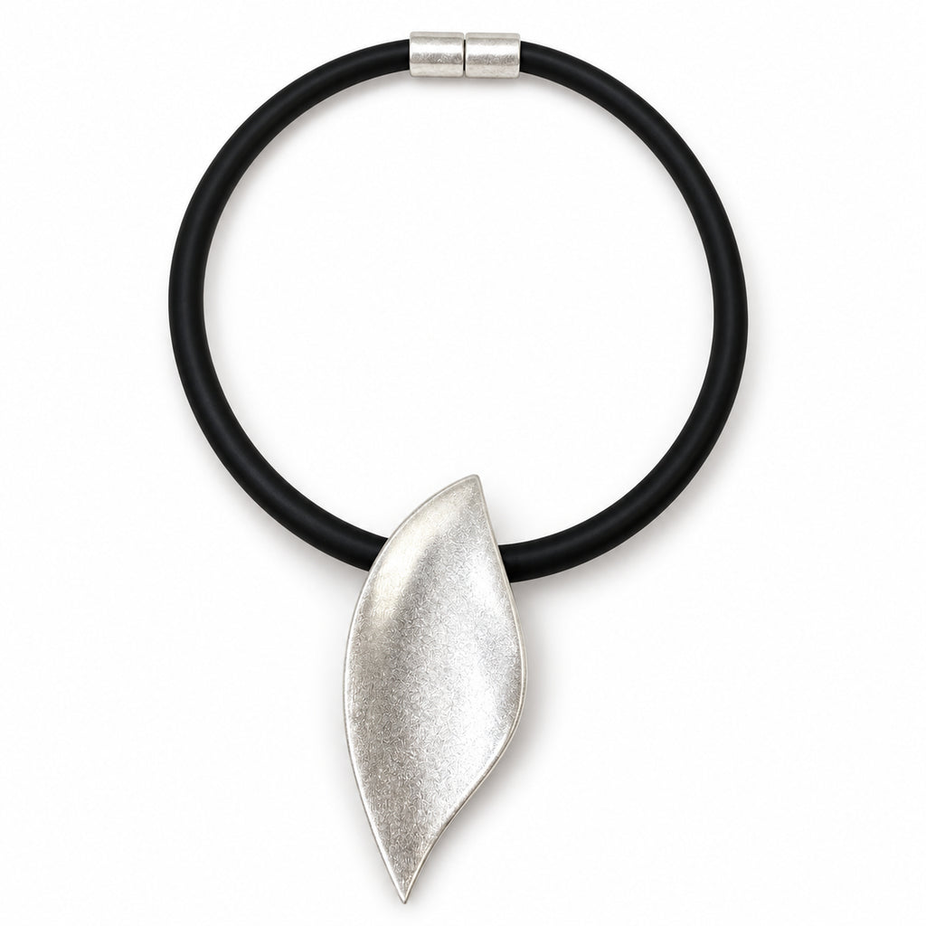 Choker Hoja