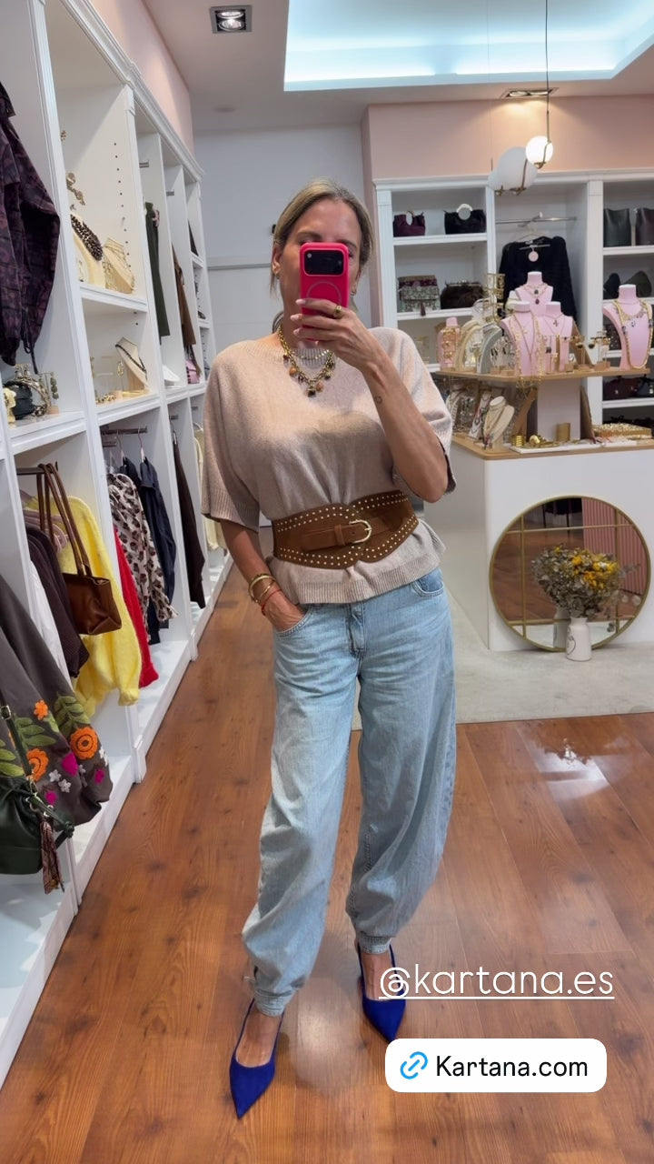 Top Clara