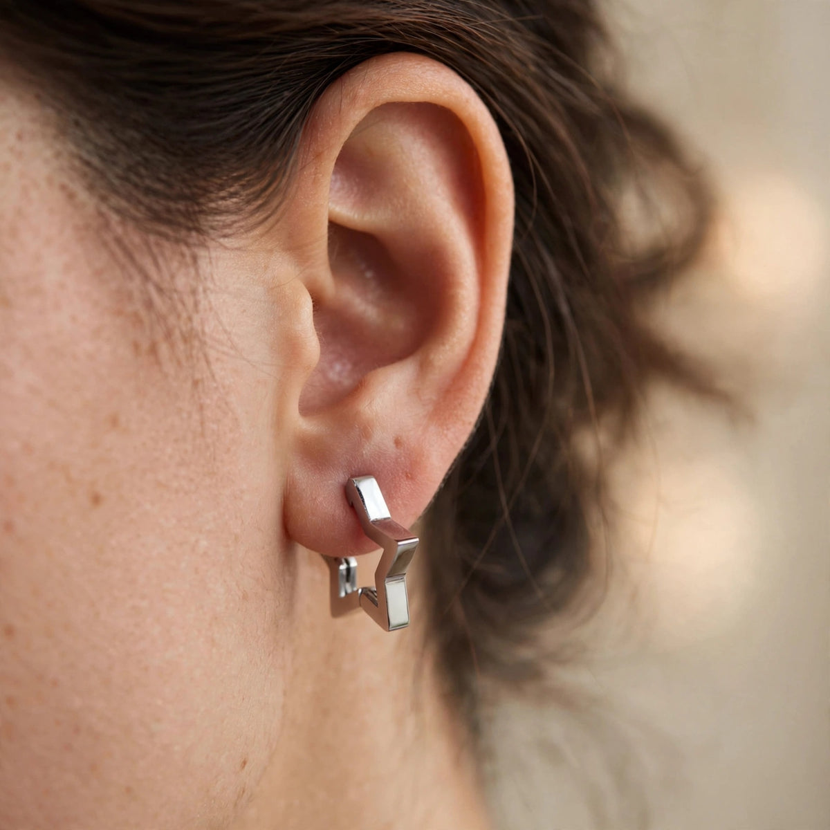 Pendientes Star Huggie